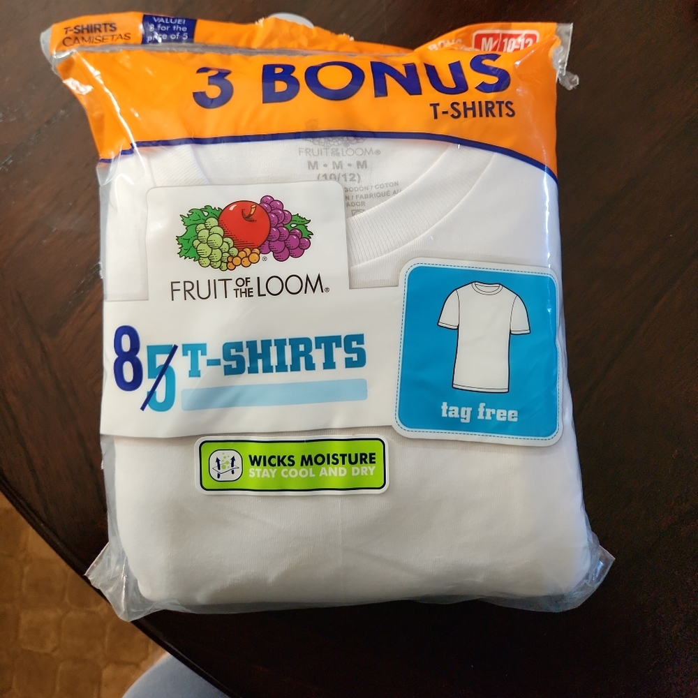 Boys t-shirts  size m 10-12